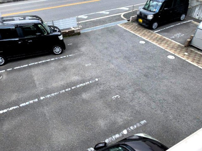 【駐車場】 | シャーメゾン・パル