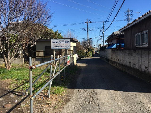 藤岡市中栗須　土地650の周辺|前面道路