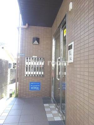 【エントランス】 | メゾン・ド・ボヌール | 毎日通るエントランスはこのようになっています