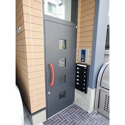 【エントランス】 | クララハウス