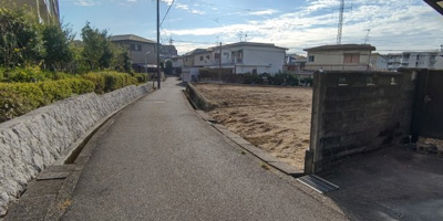 【前面道路含む現地写真】 | 千種区富士見台第5期　全3棟　2号棟＜仲介手数料無料＞富士見台小・千種台中　新築一戸建て | 11/14撮影
千種区の不動産売買の事ならマックスバリュで住まい相談エムワイホームにお任せください。