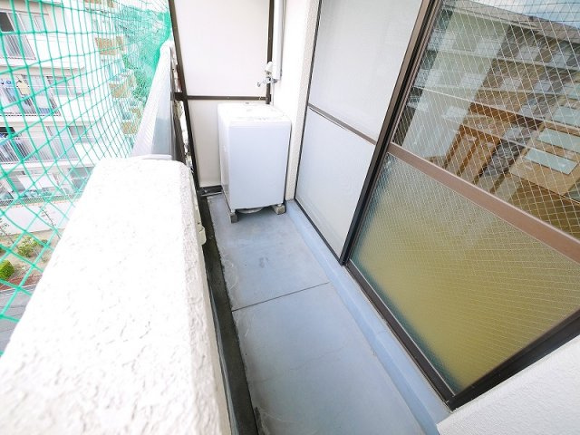 アイリスハイツ1号館のバルコニー|陽当たり良好なバルコニーです