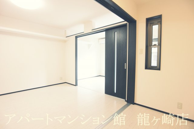 Satis (サティス)の内装