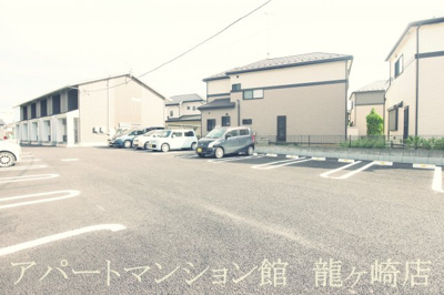 【駐車場】 | Satis (サティス)