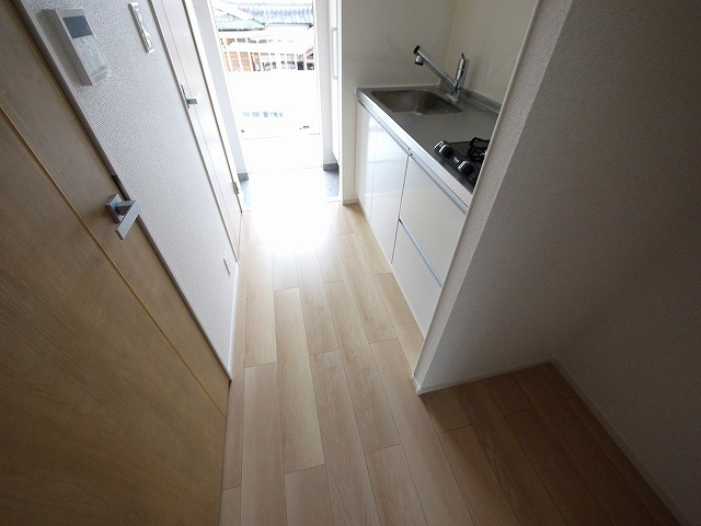 メゾンド・ローズのその他|キッチン前