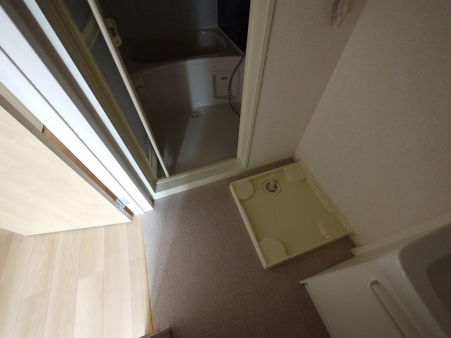 メゾンド・ローズの設備|室内洗濯置き場