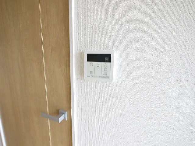 メゾンド・ローズの設備|給湯リモコン