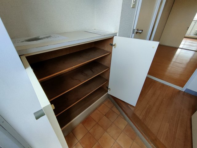 宍田ビルの収納
