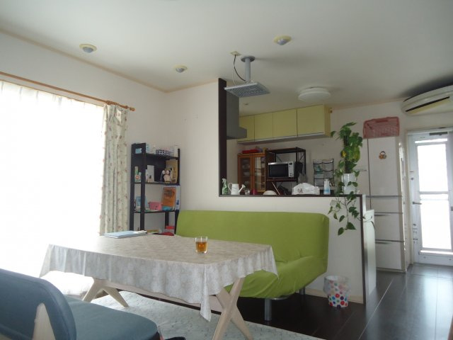 【居間・リビング】の画像