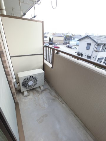 【バルコニー】