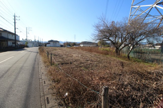 【前面道路含む現地写真】 | 坂戸市多和目　建築条件なし売地　東武越生線『川角駅』徒歩24分　【城山小学区】