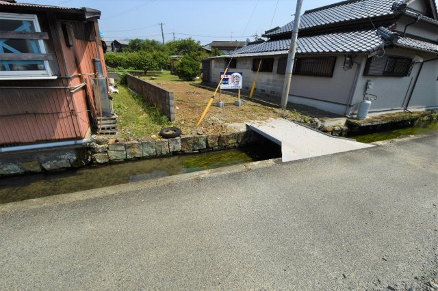 鏡町鏡土地の外観