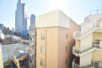 【展望】 | 物件のお問い合わせは、 ０１２０－７００－９６８までお気軽にどうぞ！
バルコニーからの眺望