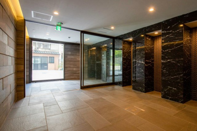 【ロビー】 | LaLa Glanz NAMBA