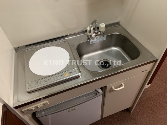 ひふみ苑天満橋のキッチン