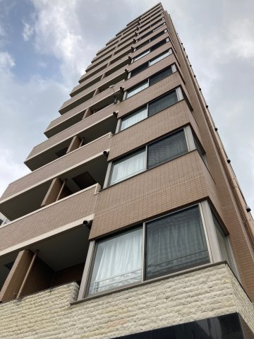 ラグジュアリーレジデンス新宿の外観