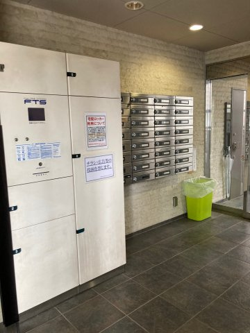 ラグジュアリーレジデンス新宿のロビー