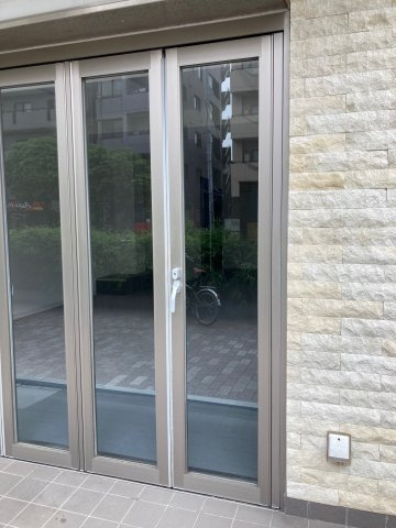 ラグジュアリーレジデンス新宿の外観