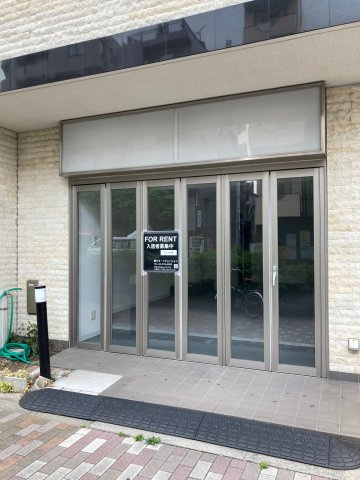 ラグジュアリーレジデンス新宿の外観