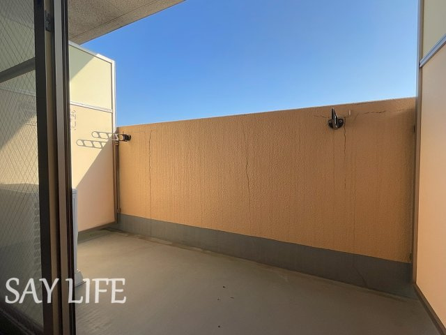 M'プラザ布施駅前のバルコニー