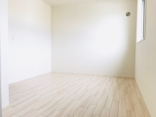 上益城郡益城町大字広崎のアパートの洋室