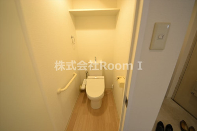 【トイレ】 | LaCASA清水谷 | ゆったりとした空間のトイレです