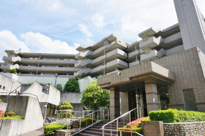 【外観】 | 野村八事表山ヒルズ　★仲介手数料無料★　表山小学校　御幸山中学校 | リノベーション済み。
保証付きマンションです。