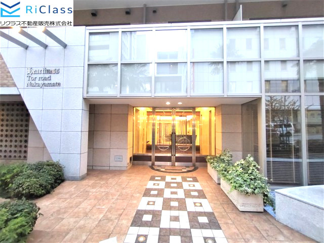 ハーティネストアロード中山手のエントランス|毎日通るエントランスはこのようになっています