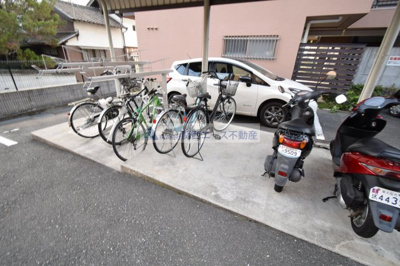  | レジデンス石切