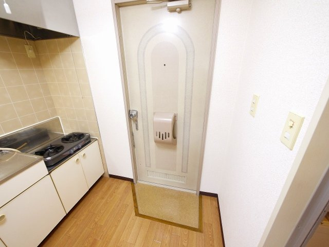 メゾン河合Bの玄関|ゆったりとした玄関です