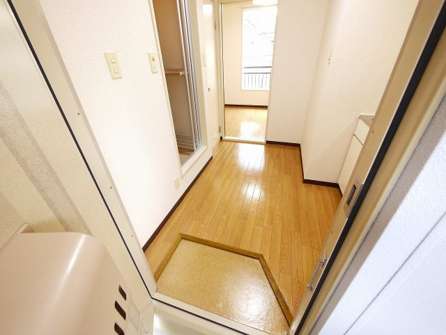 メゾン河合Bの玄関|落ち着いた玄関です