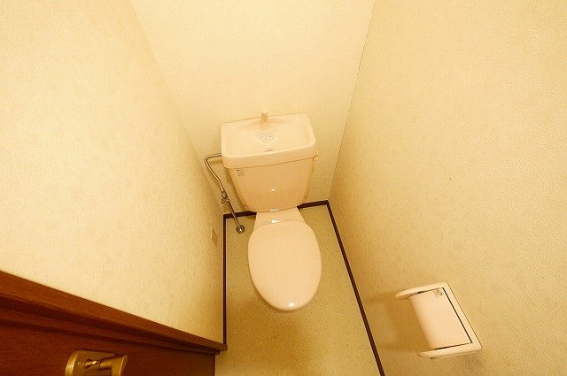 メゾンK’sのトイレ|コンパクトで使いやすいトイレです