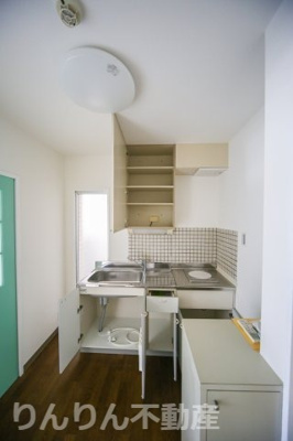 【キッチン】 | 山城ロイヤルハイツ | お料理しやすいキッチンです