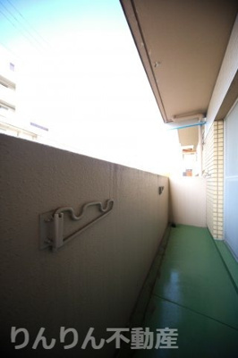 【バルコニー】 | 山城ロイヤルハイツ | お洗濯にも便利なバルコニー付き