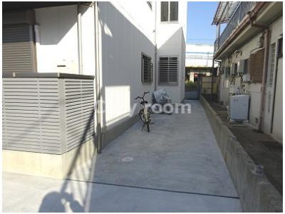 【その他共用部分】 | フェリオ江坂 | 自転車置き場