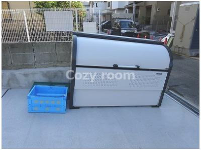 【その他共用部分】 | フェリオ江坂 | 敷地内ゴミ置き場