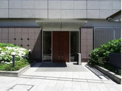 【エントランス】 | ジーニス大阪WEST棟