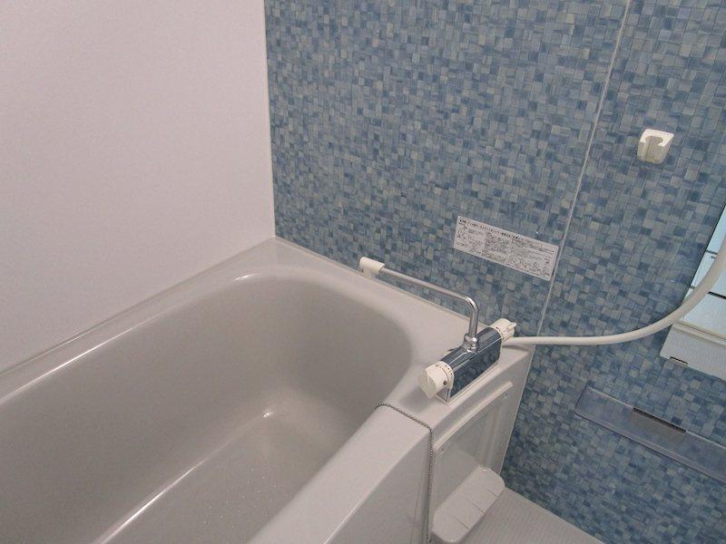 熊本市中央区水前寺６丁目のアパートの浴室