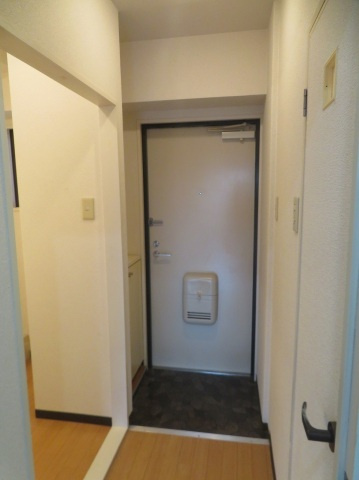 Mプラザ城東六番館の玄関