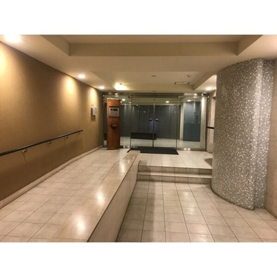 【エントランス】 | レジデンシャル・アート代々木公園