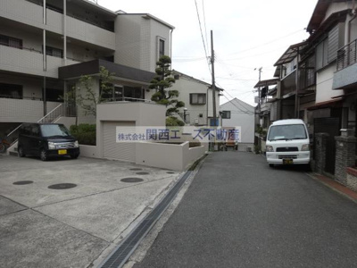  | サニーヴィラ