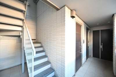 【エントランス】 | Ｂｌａｕ高円寺