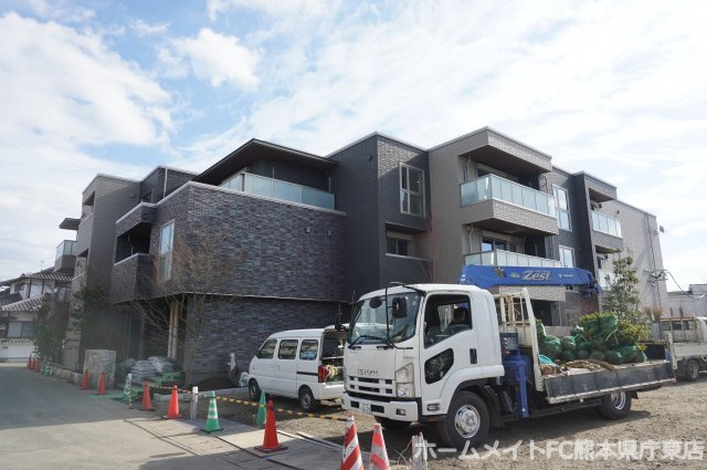 熊本市東区花立３丁目の賃貸マンションの外観