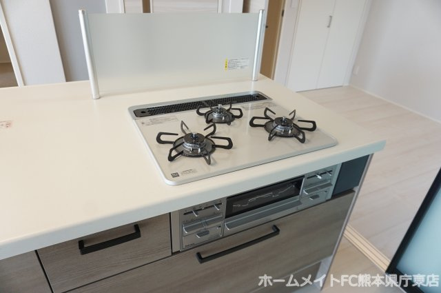 熊本市東区花立３丁目の賃貸マンションのキッチン