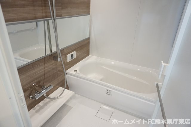 熊本市東区花立３丁目の賃貸マンションの浴室