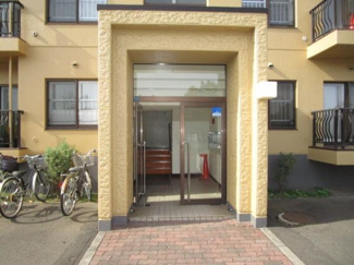 【エントランス】