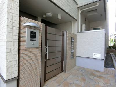 【エントランス】 | フジパレス堺南長尾2番館