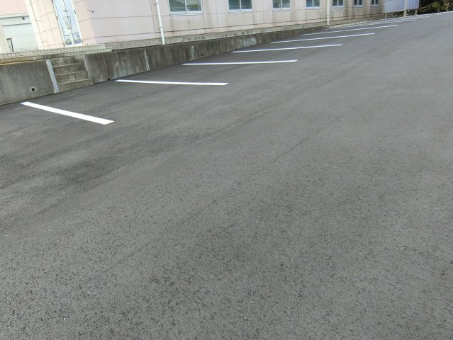 一宮YARDの駐車場