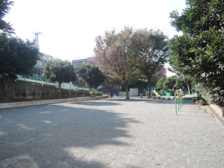 【周辺】 | 東寺尾三丁目公園です。