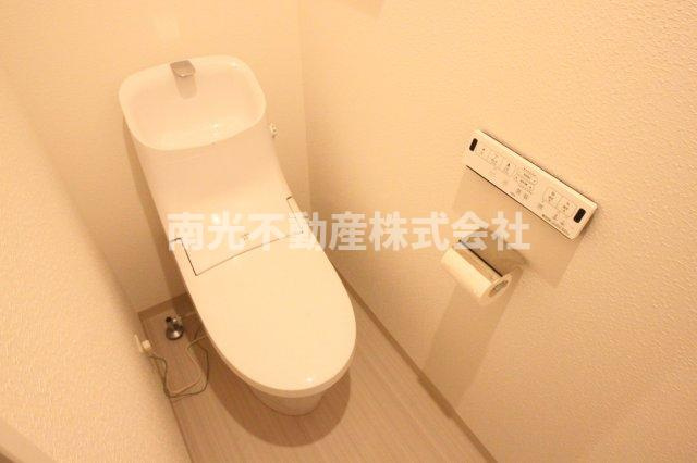 ALEGRIA弥刀　(近大　一人暮らし)のトイレ|類似物件の写真です。